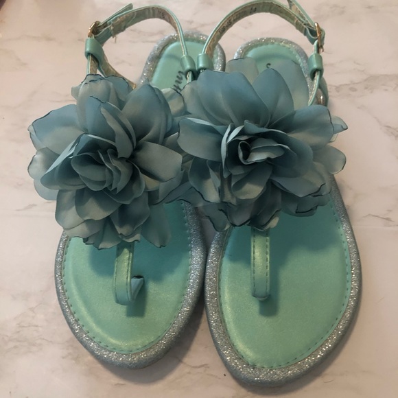 pinkai shoes wholesale